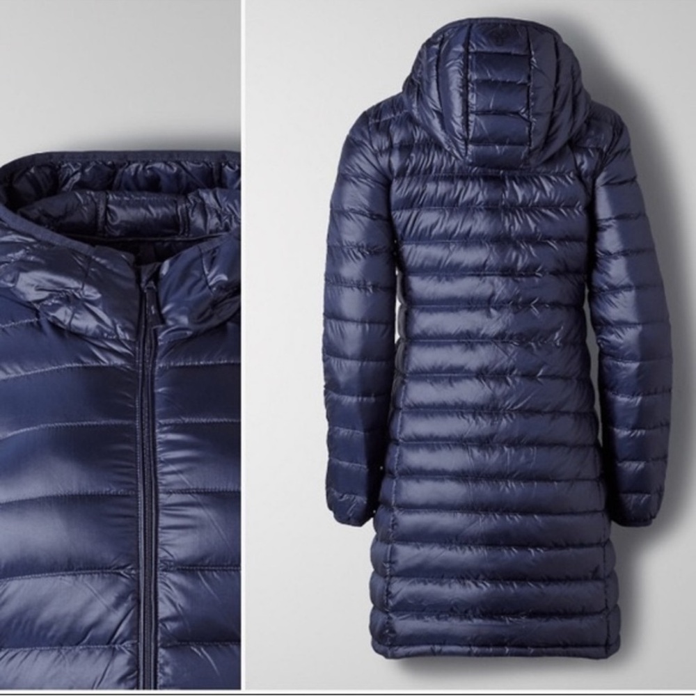 Aritzia Midnight Blue Puffer Jacket